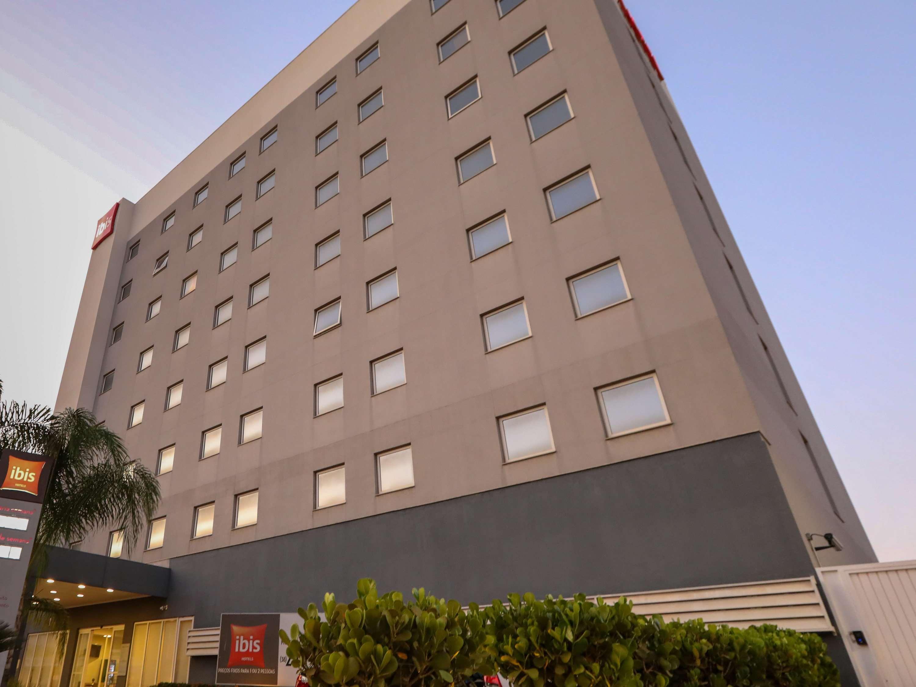 فندق Ibis Montes Claros Shopping المظهر الخارجي الصورة