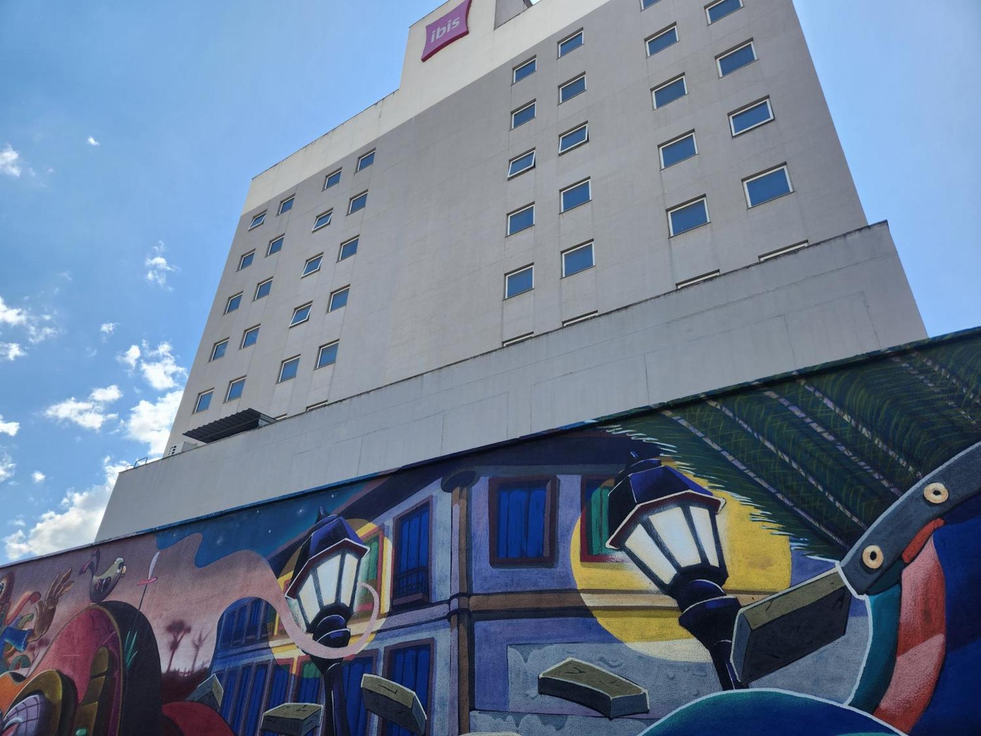فندق Ibis Montes Claros Shopping المظهر الخارجي الصورة